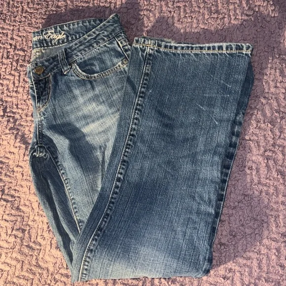 American Eagle Favorite Boyfriend Dreams. Size 4 regular. - Picture 1 of 4